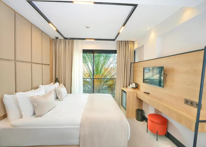 Aylin * 马尔马里斯